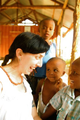 That little girl on the right was one of my favorites, and a total camera hog.