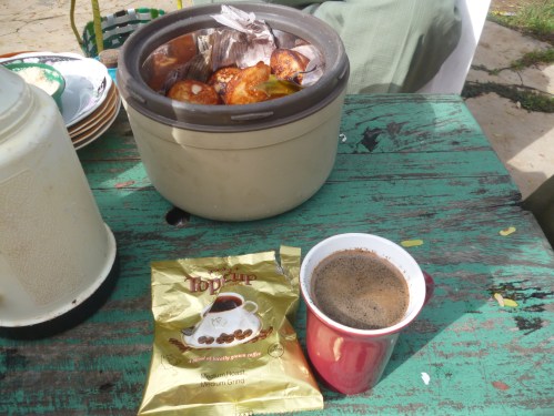 Turns out "I'd rather go without than drink instant coffee" is total bullshit. After 7 days without, this instant coffee was the best-tasting thing in the world.